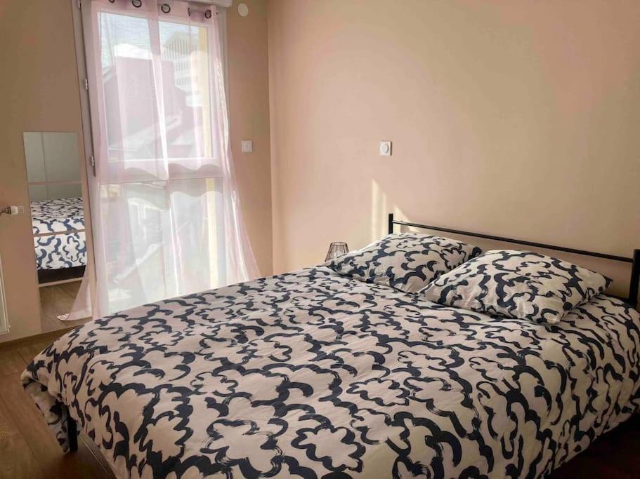 Quai Sud - Gare, 100 M2, Parking, Wifi, Superette, Lave Linge Apartment Angers Exterior photo