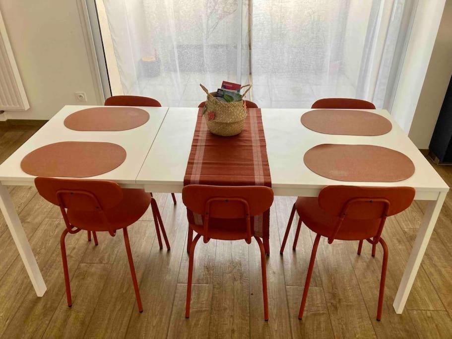Quai Sud - Gare, 100 M2, Parking, Wifi, Superette, Lave Linge Apartment Angers Exterior photo
