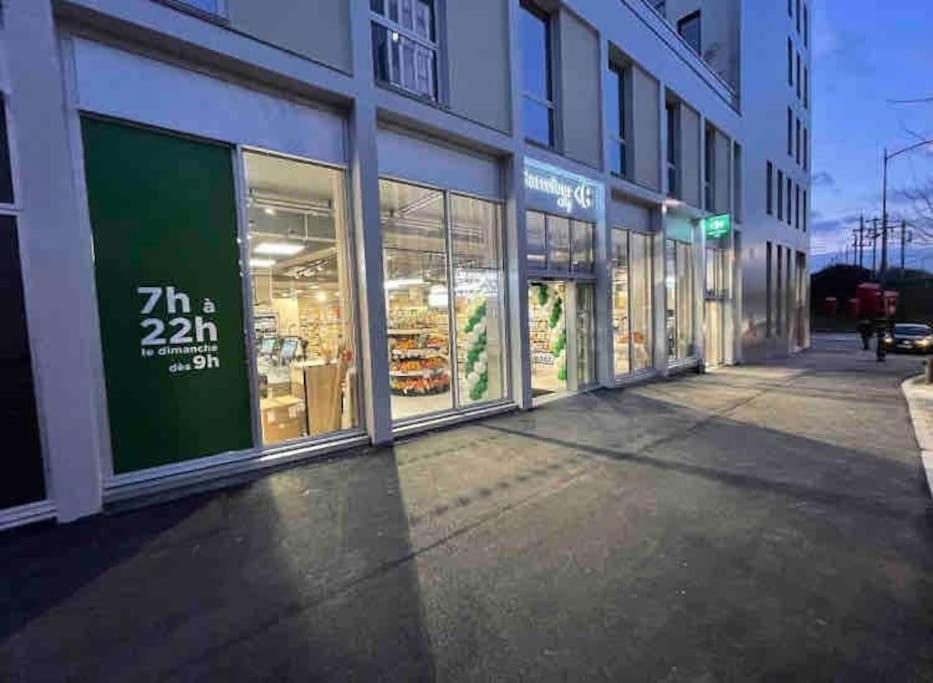 Quai Sud - Gare, 100 M2, Parking, Wifi, Superette, Lave Linge Apartment Angers Exterior photo